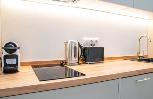 Patraix Apartment | Favara 2 by Concept Flats