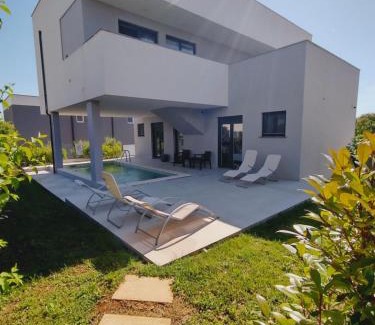Banjole House | Favoloso Duplex Volme - Banjole, Pula, Croazia