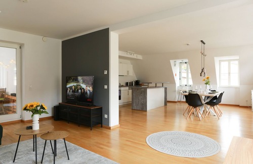 Altstadt Sudwest Apartment | FAWAY: Old town in the middle | unique flair