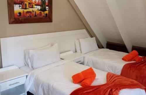 Hillcrest House | Fawn Castle Guesthouse