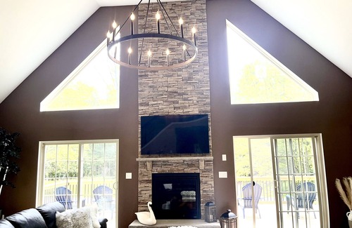 Lake Ariel Ski Chalet | Fawn Chalet