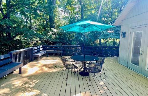 Fayetteville House | Fayetteville Retreat - Centrally located - Next to Washington Regional Hospital