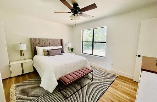 Fayetteville House | Fayetteville Retreat - Centrally located - Next to Washington Regional Hospital