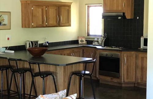 Tzaneen House | Featherbrook Cottage