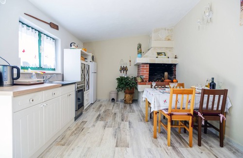 Zadar Cottage | Feel at home in the atmosphere of stone, greenery and wood