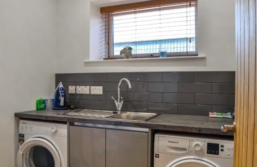 Wing House | Fell View Cottage - Uk43378