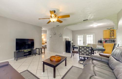 Miramar House | Fenced-In Yard Home 3 Mi to Hard Rock Stadium!