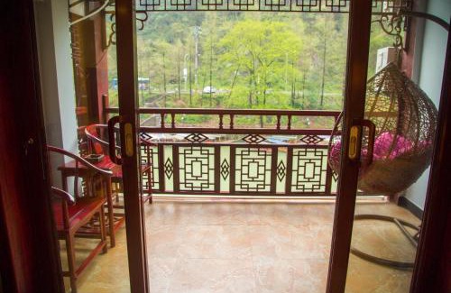 Fenghuang House | Fenghuang Tujia Ethnic Minority River View Hotel