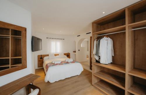 Es Canar Hotel | FERGUS Style Punta Arabi