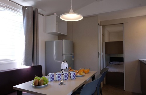 Manaccora House | Ferienanlage Manacore Mobilehome Happy Standard Relax Hillside für 6 Personen