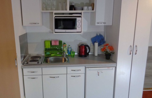 Dierkow-West Apartment | Ferienbungalow 2, Deutschland