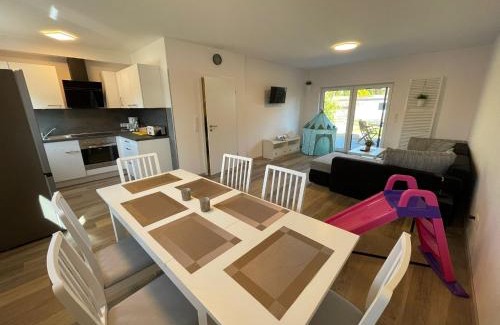 Tossens House | Ferienhäuser Hof von Oldenburg