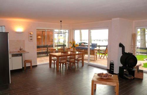 Muritz House | Ferienhaus am Plauer See