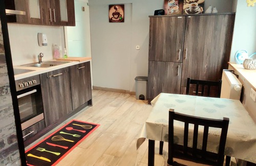 Steinborn Apartment | Ferienhaus am Sauerbrunnen Daun Steinborn