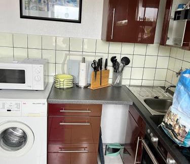 Dornumersiel House | Ferienhaus Dackel am Deich - strandnah - eingezäunter Garten - Ruhe