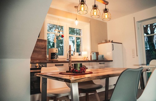 Tannenhausen House | Ferienhaus Hannelore am See mit Privatstrand - Hannelore