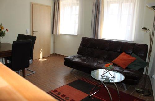 Nikolaivorstadt Apartment | Ferienhaus "Im Wall"