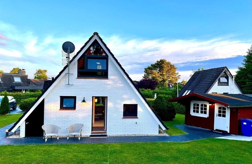 Nordseebad Burhave House | Ferienhaus mit Sauna in Burhave.