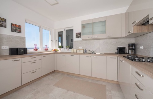 Stanisovi House | Ferienhaus mit Swimmingpool und Herrlichem Panoramablick