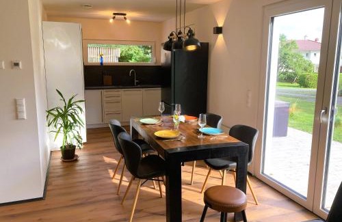 Guggenhausen House | Ferienhaus Riedlodge Bodensee-Ober