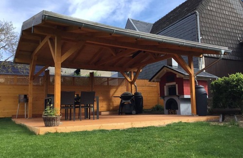 Morsdorf House | Ferienhaus Schulasch - Ferienhaus, Dusche und Bad, WC, 4 Oder Mehr Schlaf