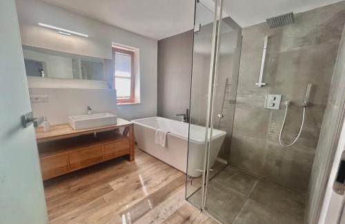 Schliersee House | Ferienhaus "Seeblick" direkt am Schliersee