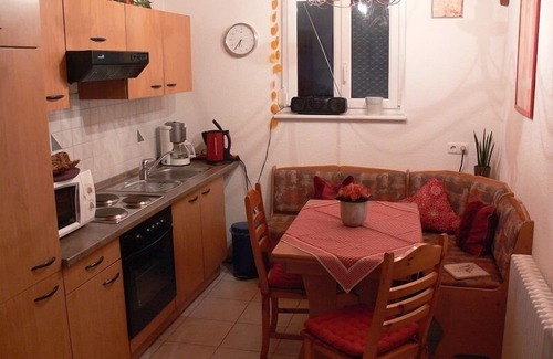 Sasbach am Kaiserstuhl Apartment | Ferienwohnung mit ca. 45qm, 1 Wohn-/Schlafraum, für maximal 3 Personen