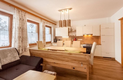 Altenmarkt im Pongau Apartment | Ferienwohnung-Walserhaus