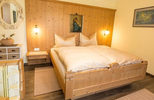 Obernberg am Brenner Apartment | Ferienwohnung Lärchenwald - Gästehaus Geir