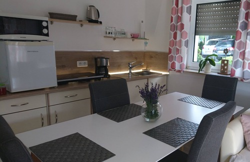 Sundern Apartment | Ferienwohnung, 48qm, 1 Schlafzimmer, Terrasse, Max. 3 Personen