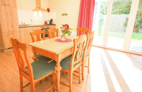 Wentow Condo | Ferienwohnung "alpin 2" in Seenähe und Absoluter Ruhe. Hunde Willkommen