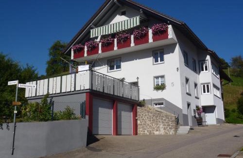 Kleines Wiesental Apartment | Ferienwohnung am Geißberg