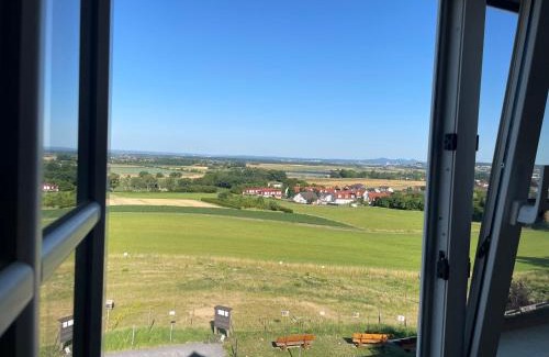 Merten Apartment | Ferienwohnung am Jenneberg mit KölnBonn- Ausblick