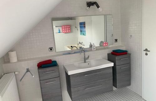 Lage Apartment | Ferienwohnung am Teutoburger Wald