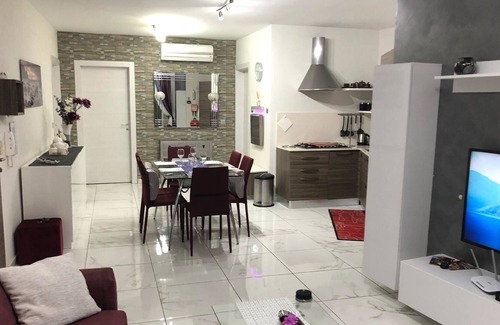 San Tumas Apartment | Ferienwohnung/app. für 7 Gäste mit 90m² in Marsascala