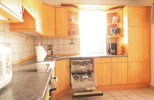 Esens Apartment | Ferienwohnung/app. für 4 Gäste mit 80m² in Esens