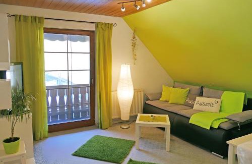 Obermunstertal Apartment | Ferienwohnung Auszeit -Gipfhof-
