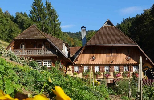 Oberharmersbach Apartment | Ferienwohnung Blumenwiese, 100qm, 3 Schlafzimmer, max. 5 Personen