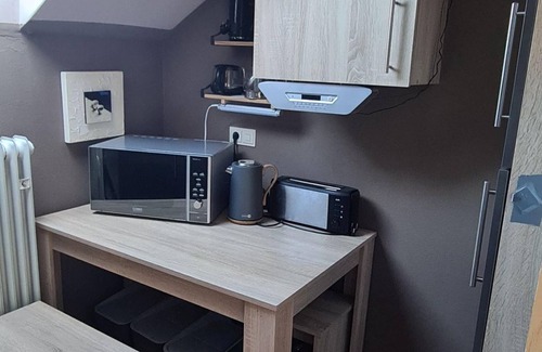 Bad Kissingen Apartment | Ferienwohnung Beethoven - apartment/flat, shower and bathtub, non-smoking