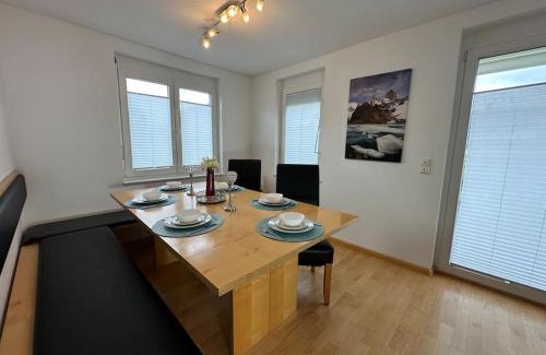Hagnau Apartment | Ferienwohnung Bodenseeblick