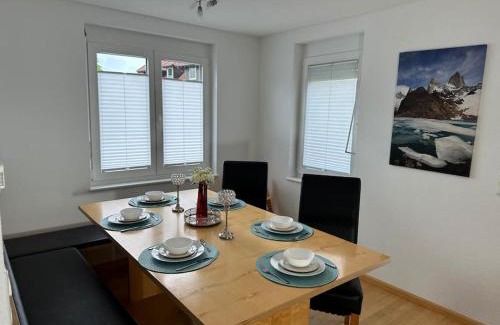 Hagnau Apartment | Ferienwohnung Bodenseeblick