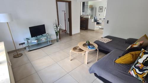 West Apartment | Ferienwohnung Dachshübel