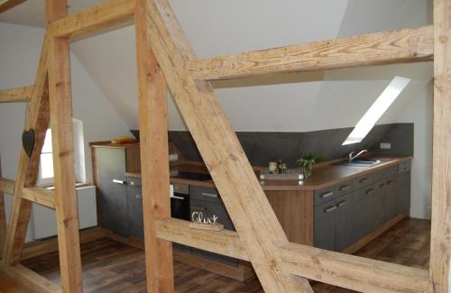 Kuhstorf Apartment | Ferienwohnung ehemalige Revierförsterei "uns Lütt"