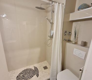 Schausende House | Ferienwohnung Flossis Home