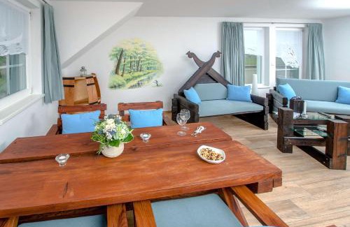 Neuendorf Apartment | Ferienwohnung Hafen