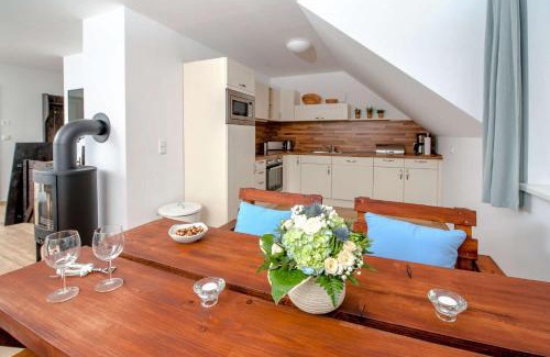 Neuendorf Apartment | Ferienwohnung Hafen