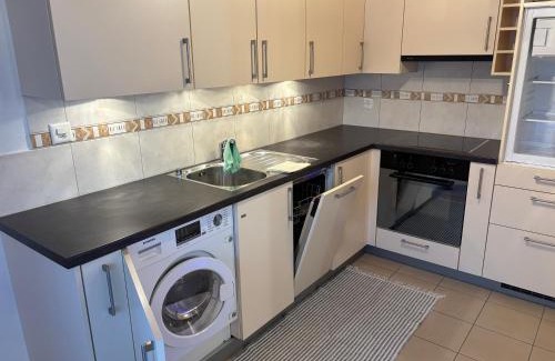 Ernen Apartment | Ferienwohnung Haus Mühlebach