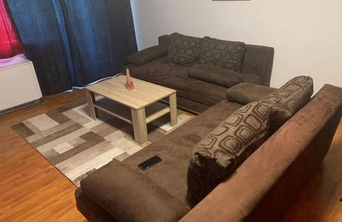 Neue Vorstadt Apartment | Ferienwohnung in Stuttgart Berlinerplatz 30