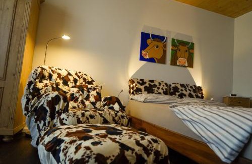 Bolsterlang Apartment | Ferienwohnung Kuh