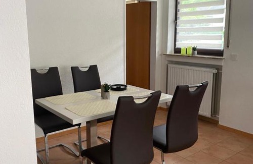 Bremm Apartment | Ferienwohnung Laura